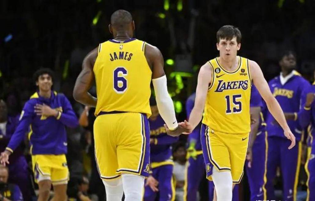 NBA球队主力球员集体休战，球队战力受挫 
